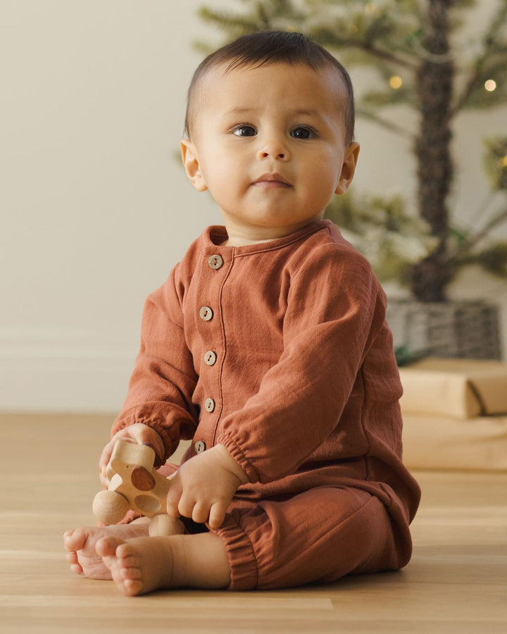 WOVEN JUMPSUIT || CRANBERRY