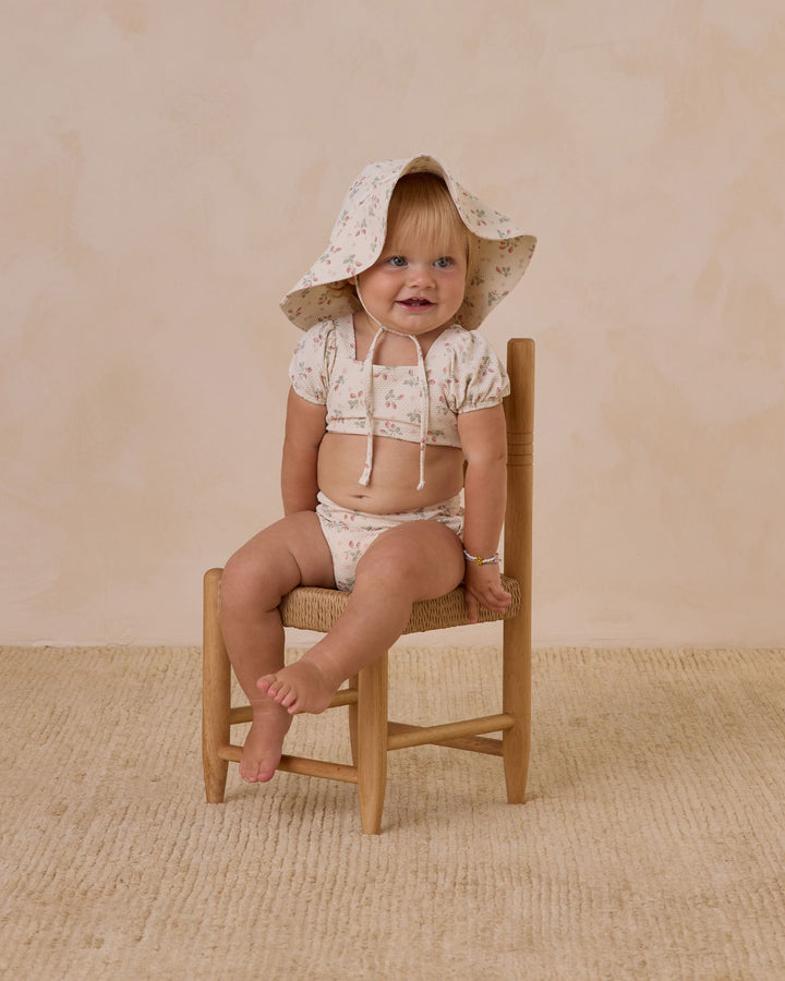 ZIPPY TWO-PIECE || STRAWBERRIES