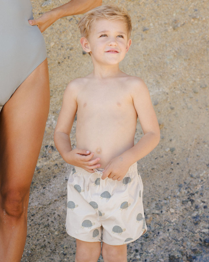 SWIM TRUNK || SEA TURTLES