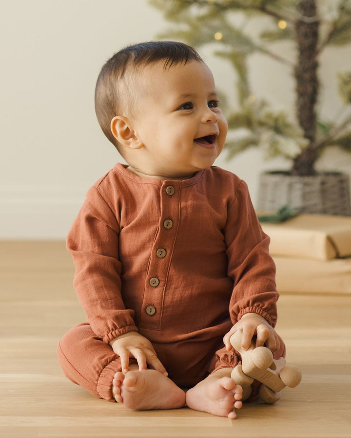 WOVEN JUMPSUIT || CRANBERRY