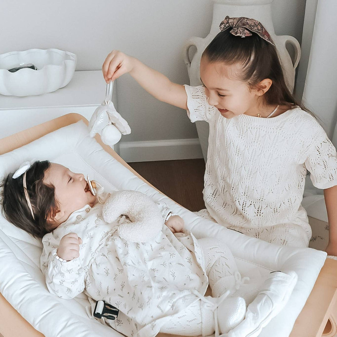 BABY RATTLE || OYSTER