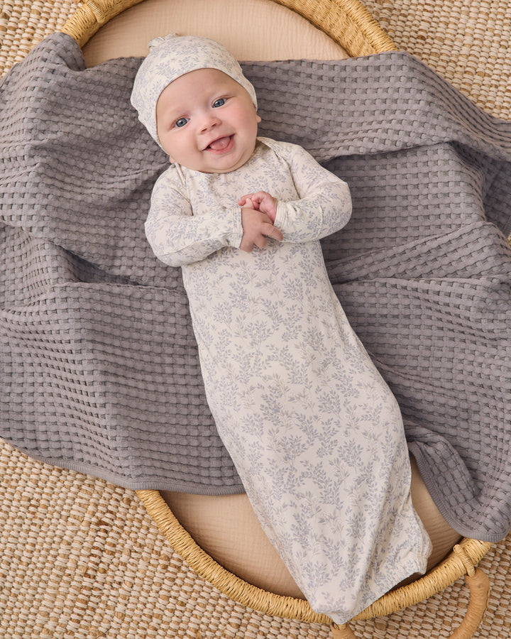 BAMBOO BABY GOWN + HAT SET || CLOUD FLORAL