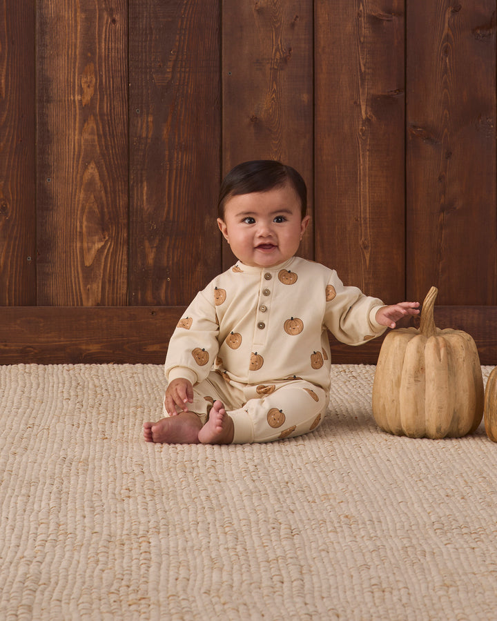 relaxed fleece jumpsuit || pumpkins