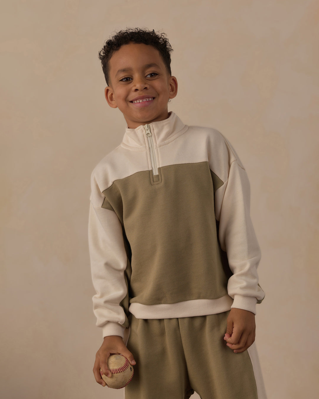 quarter zip crew || olive