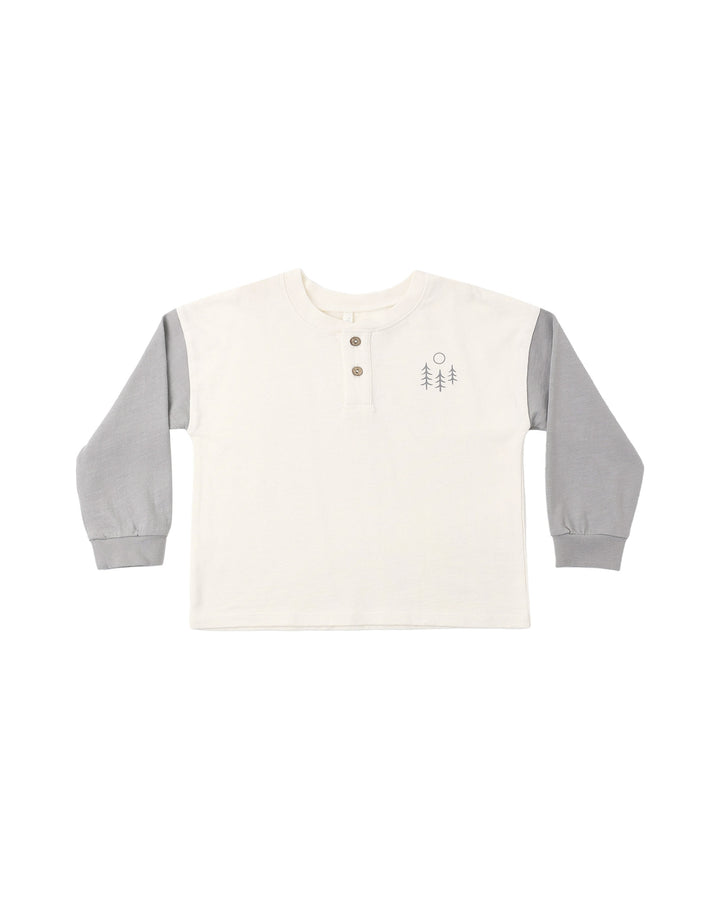 relaxed long sleeve henley || made for adventure