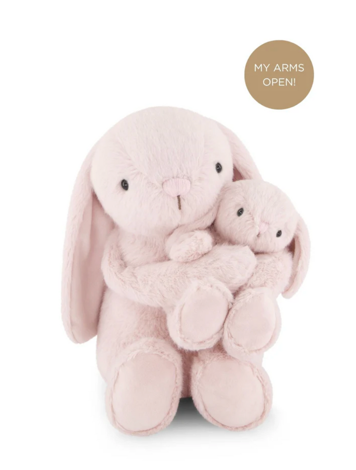 SNUGGLE BUNNIES || FRANKIE THE HUGGING BUNNY