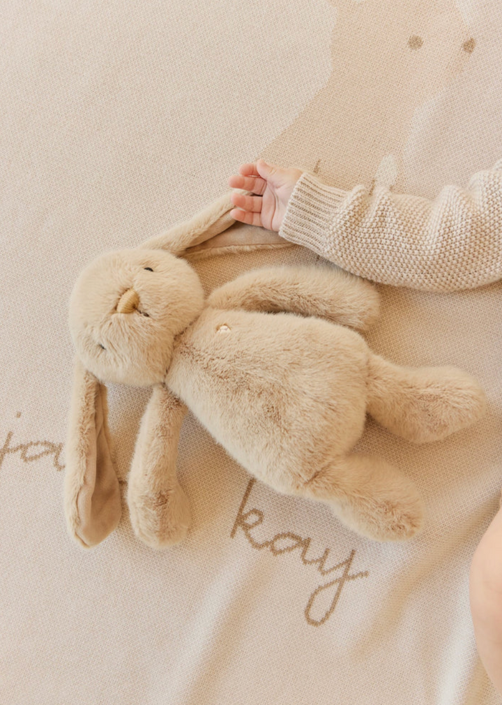 SNUGGLE BUNNIES || PENELOPE CARAMEL