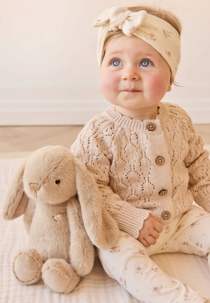SNUGGLE BUNNIES || PENELOPE CARAMEL