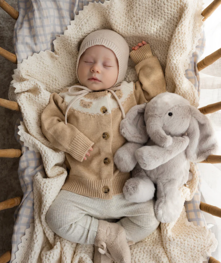 SNUGGLE BUNNIES || OLIVE THE ELEPHANT