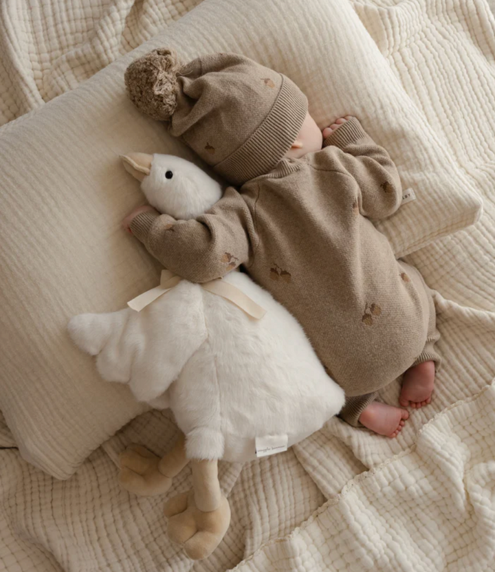 SNUGGLE BUNNIES || ROSE THE MUMMY