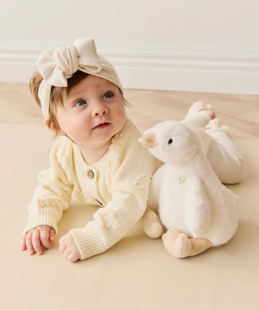 SNUGGLE BUNNIES || ROSE THE DUCK