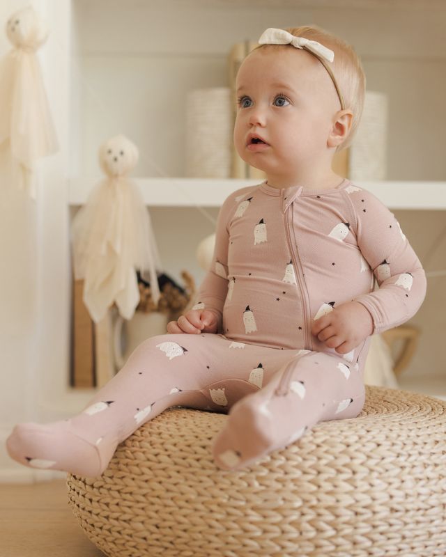 BAMBOO ZIP FOOTIE || PINK GHOSTS