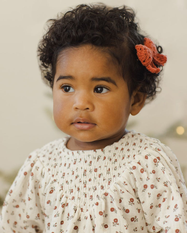 V SMOCKED DRESS || WINTER DITSY