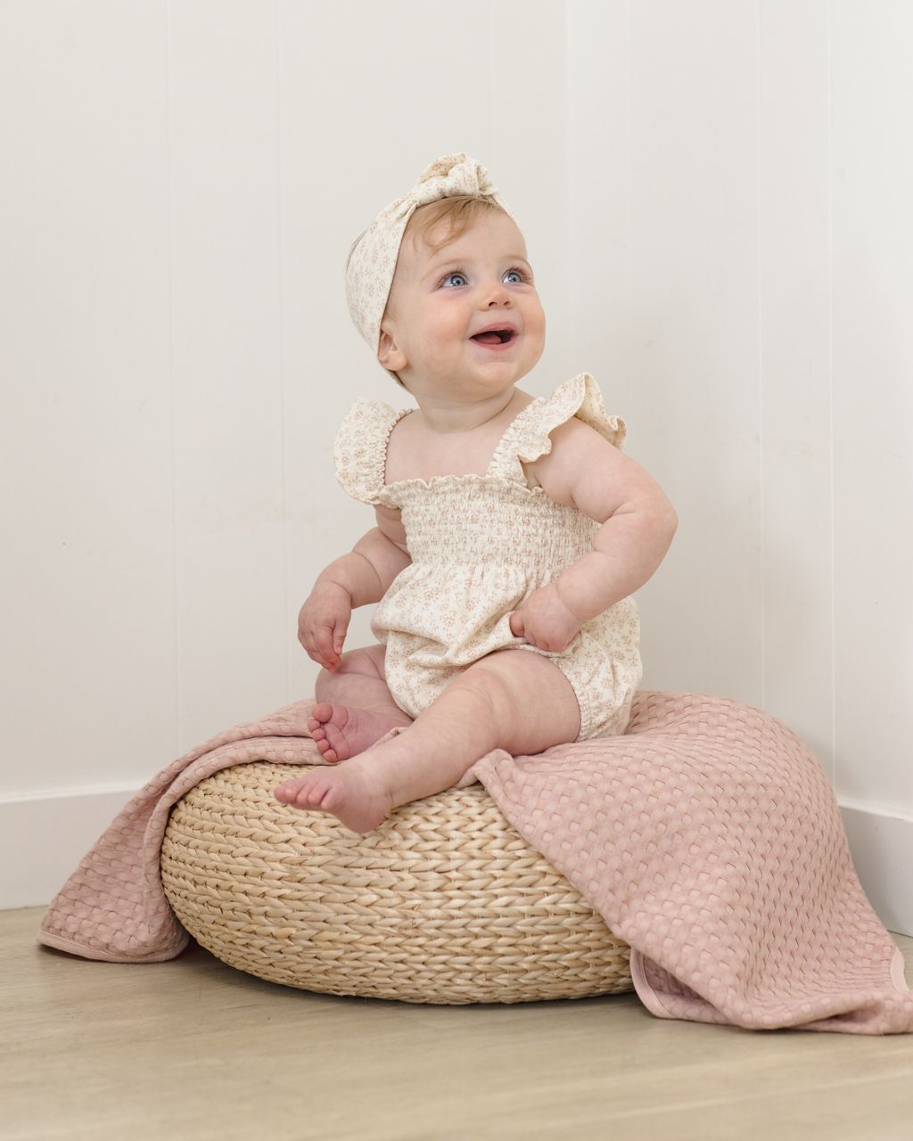 SMOCKED RUFFLE SLEEVE ROMPER || DITSY