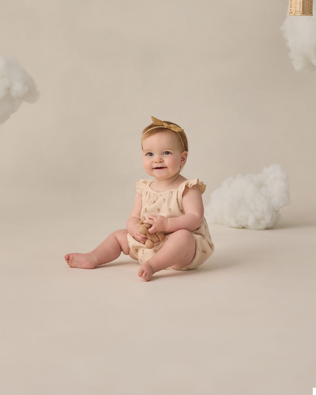 RIBBED RUFFLE ROMPER || BUTTERCUP
