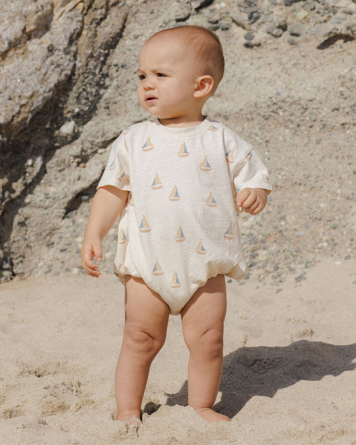 RELAXED BUBBLE ROMPER || SAILBOATS