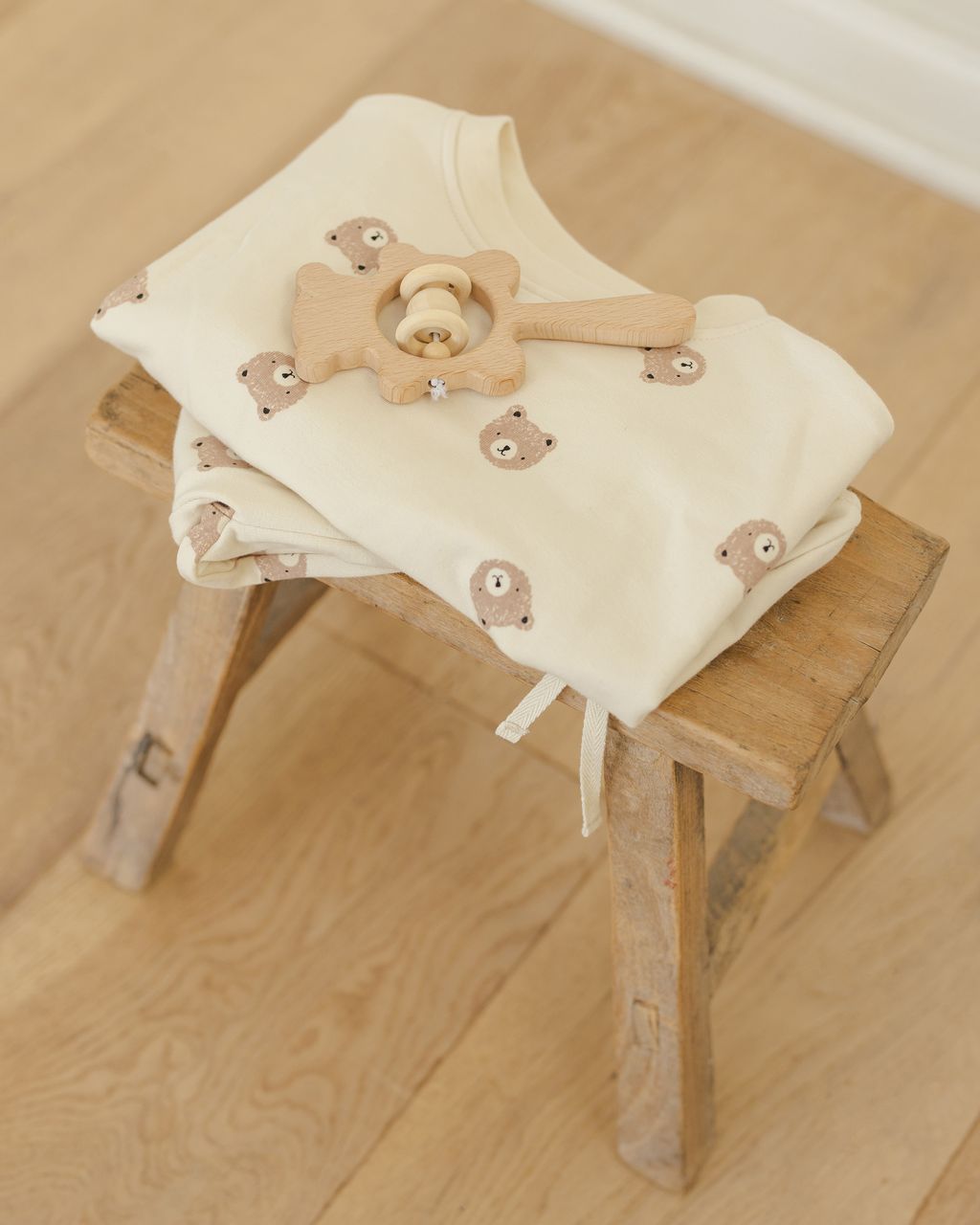 CREWNECK BUBBLE ROMPER || BROWN BEAR