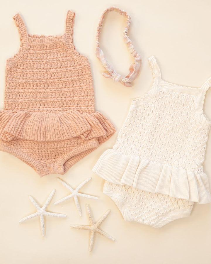 CROCHET RUFFLE ROMPER || NATURAL