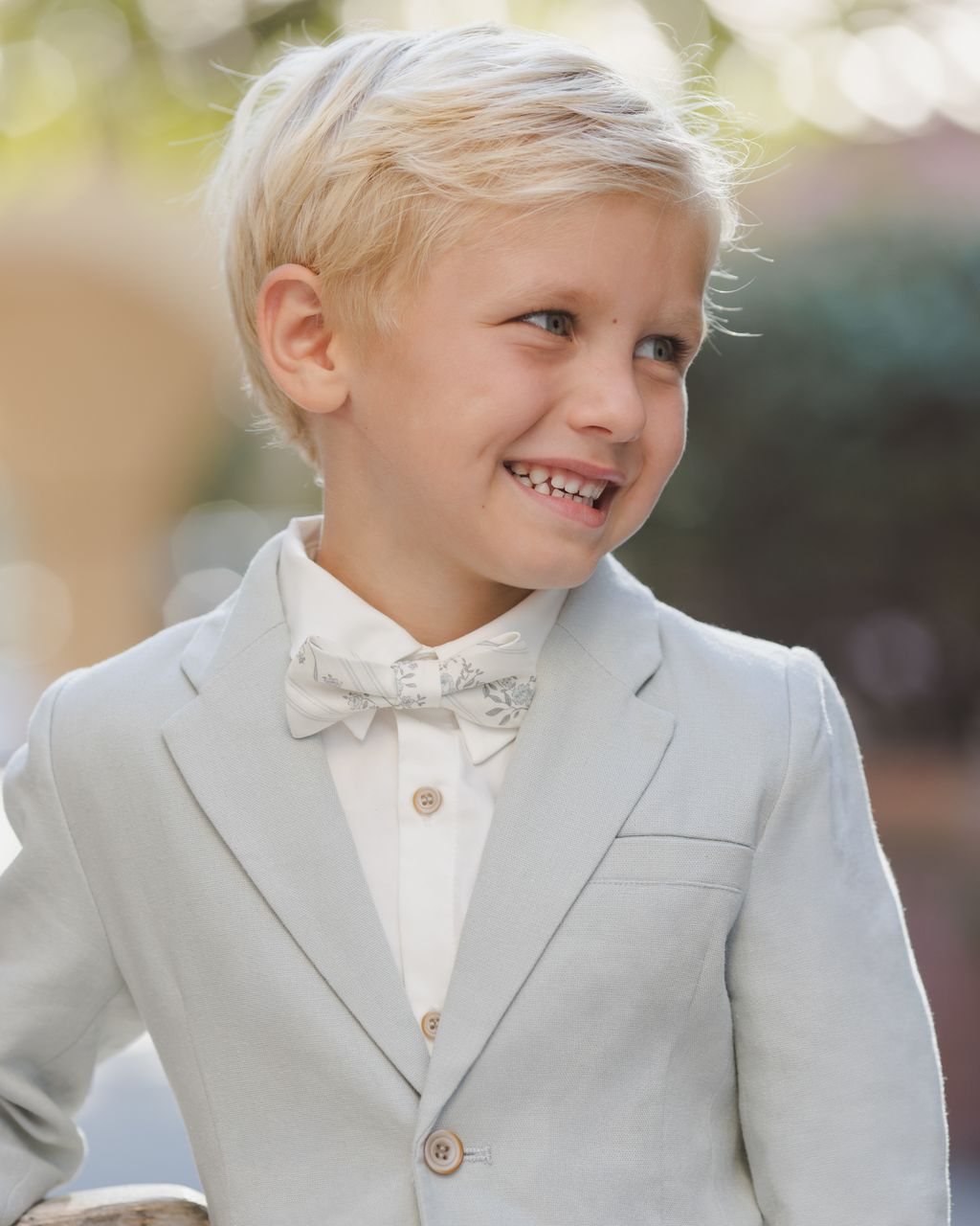 BOW TIE || FRENCH FLORAL STRIPE