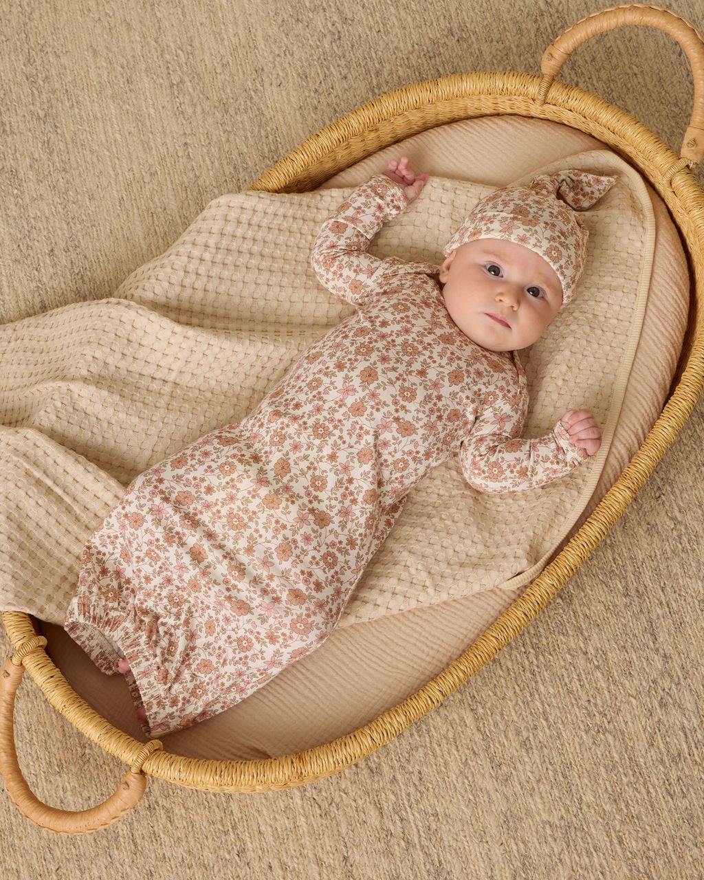 BAMBOO BABY GOWN + HAT SET|| BLOOM