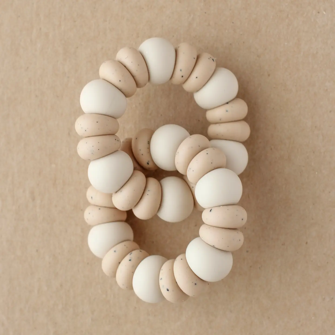 DOUBLE RING TEETHER || POLKA DOT | OYSTER