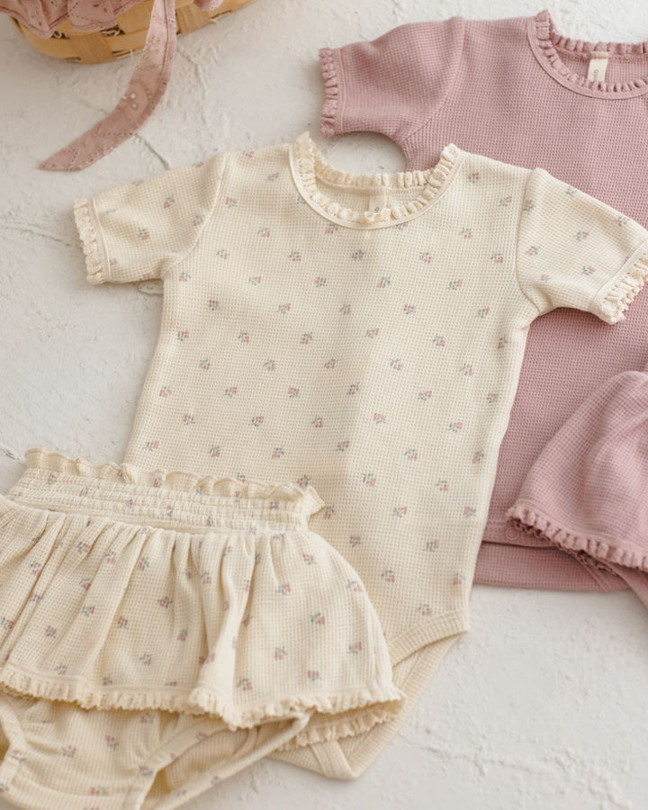 SKIRTED BLOOMER || MAUVE DITSY