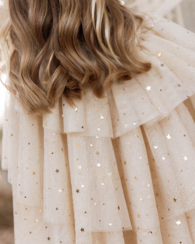 TULLE CAPE || CHAMPAGNE STARS
