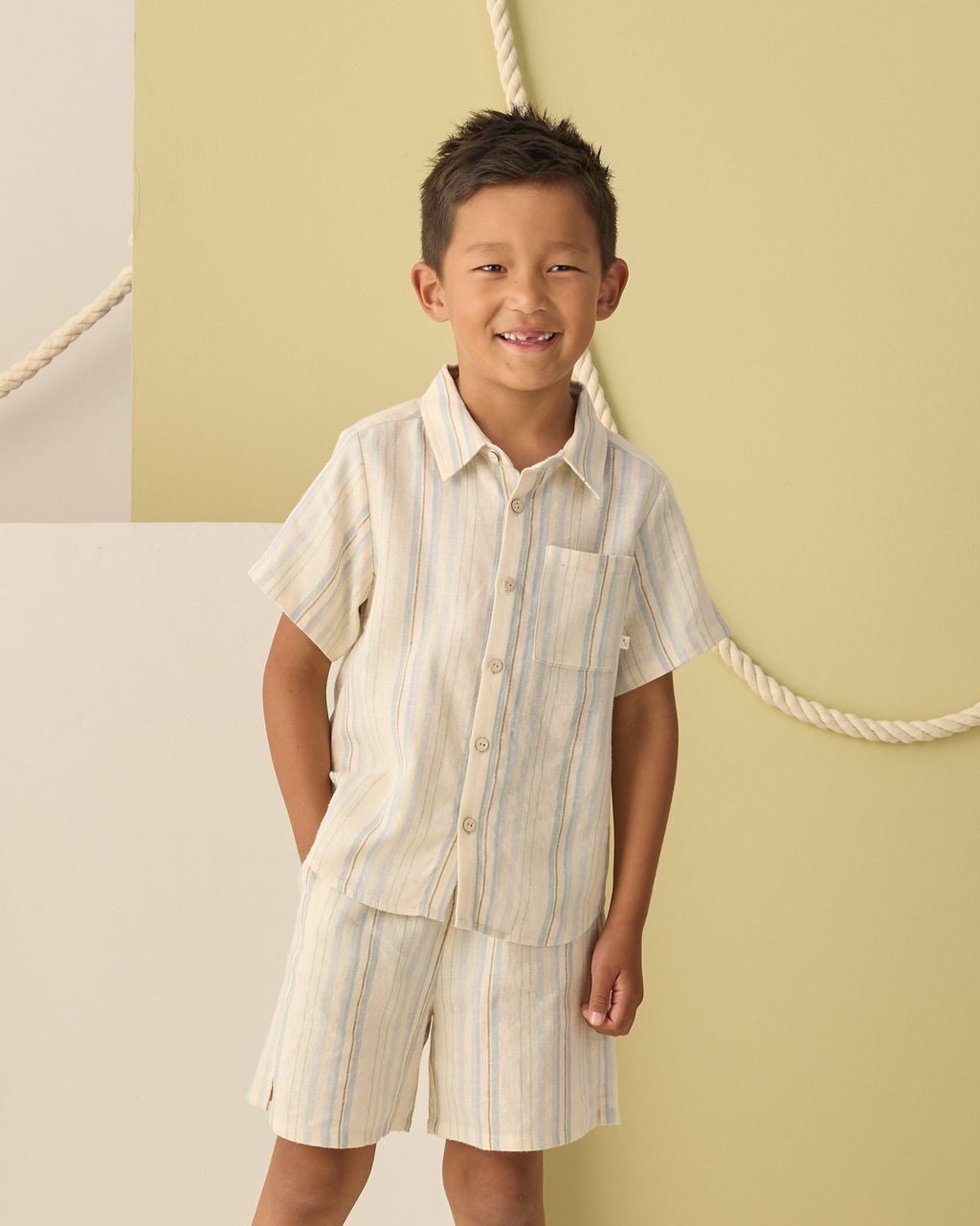 COLLARED SHORT SLEEVE SHIRT || SEA STRIPE