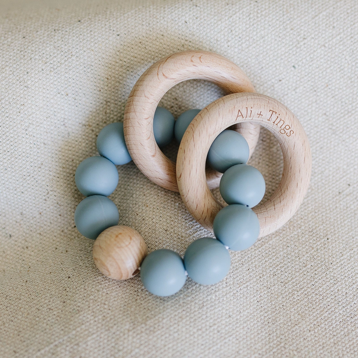 SILICONE TEETHER RING || ESTHER BLUE