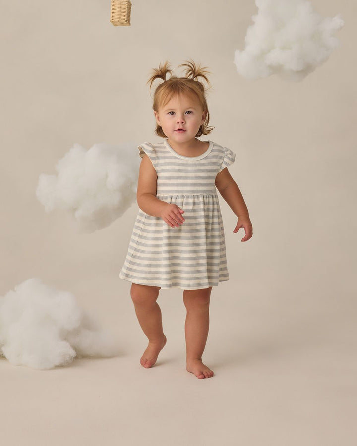 FLUTTER SLEEVE DRESS || SKY STRIPE